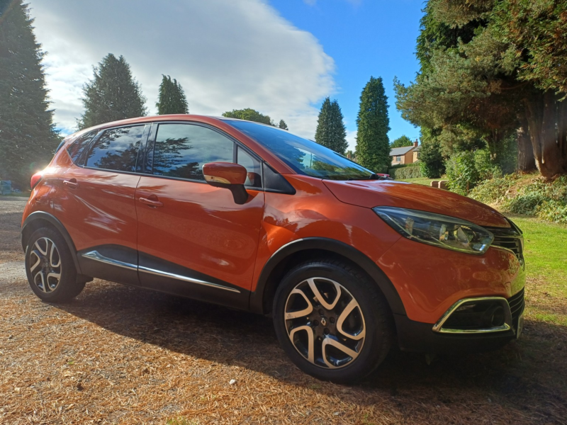 2014 Renault Captur 1.5 Dynamique S Medianav Dci 90 Stop & Start in Orange — image 1
