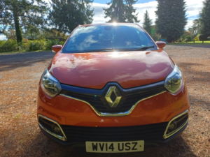 2014 Renault Captur 1.5 Dynamique S Medianav Dci 90 Stop & Start in Orange — image 2