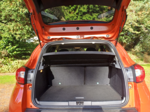 2014 Renault Captur 1.5 Dynamique S Medianav Dci 90 Stop & Start in Orange — image 6