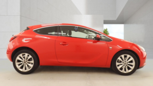 2013 Vauxhall Astra Gtc 2.0 Cdti Sri in Red — image 6