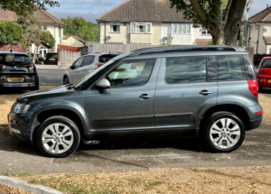 2017 Skoda Yeti 1.2 Tsi Se L in Grey — image 4