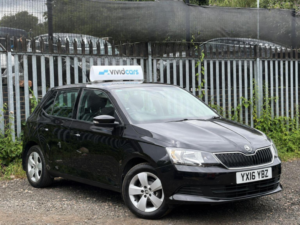 2016 Skoda Fabia 1.2 Tsi Se Euro 6 (s/s) 5dr in Black — image 2