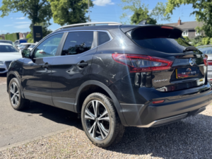 2018 Nissan Qashqai 1.5 Dci N-Connecta in Black — image 5
