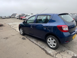 2016 Dacia Sandero 1.2 Ambiance Euro 6 5dr in Blue — image 4