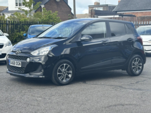 2018 Hyundai I10 1.0 I10 Prem 1.0 My19 in Black — image 2