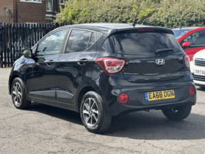 2018 Hyundai I10 1.0 I10 Prem 1.0 My19 in Black — image 3
