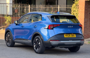 2026 Kia Sportage 1.6 T-Gdi Pure SUV 5dr Petrol Manual Euro 6 (s/s) (147 Bhp) in Blue — image 4