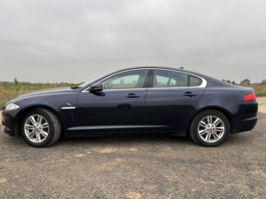 2014 Jaguar Xf 2.2d (200) Luxury S.e in Blue — image 4