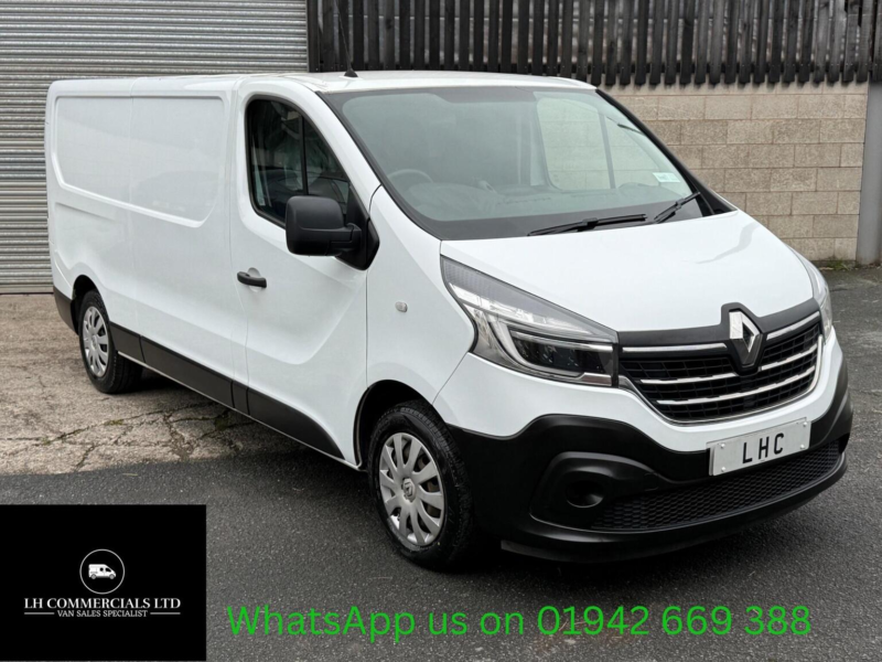 2020 Renault Trafic 2.0 Dci Energy 30 Business+ Lwb Standard Roof Euro 6 (s/s) 5dr in White — image 1