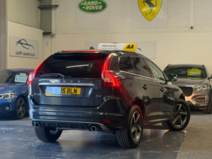 2015 Volvo Xc60 2.0 R-Design D4 (181hp) in Grey — image 6