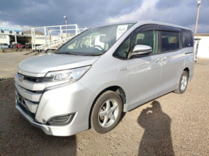 2020 Toyota Noah in Other — image 2
