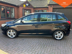 2017 Ford Grand C-Max 2.0 Tdci Titanium X Euro 6 (s/s) 5dr in Black — image 5