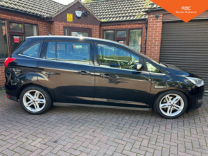 2017 Ford Grand C-Max 2.0 Tdci Titanium X Euro 6 (s/s) 5dr in Black — image 6