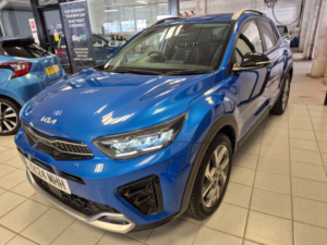 2024 Kia Stonic 1.0 T-Gdi Mhev Gt-Line S SUV 5dr Petrol Hybrid Manual Euro 6 (s/s) (98 Bhp) in Blue — image 5