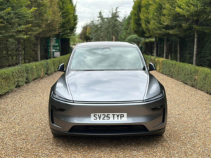 2025 Tesla Model Y 84.7kwh (dual Motor) Long Range Auto 4wde 5dr in Grey — image 4
