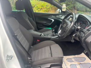 2014 Vauxhall Insignia 2.0 Cdti Ecoflex Sri Vx Line Hatchback 5dr Diesel Manual Euro 5 (s/s) (163 Ps) in White — image 6