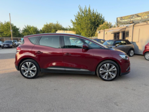 2017 Renault Scenic