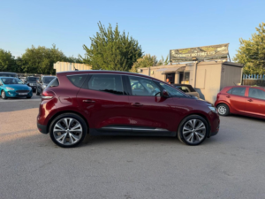 2017 Renault Scenic 1.6 Dci Dynamique S Nav Edc Euro 6 (s/s) 5dr in Red — image 6
