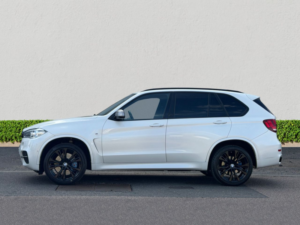 2018 BMW X5 3.0 M50d SUV 5dr Diesel Auto Xdrive Euro 6 (s/s) (381 Ps) in White — image 4