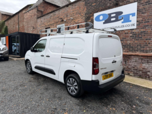 2019 Citroen Berlingo 1.6 Berlingo 950 Enterprise Blue Hdi S/s in White — image 5