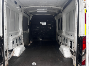 2016 Ford Transit Lwb — image 4