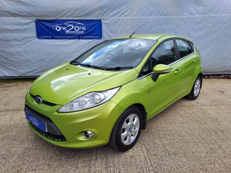 2012 Ford Fiesta 1.6 Tdci Econetic Dpf Zetec in Green — image 1