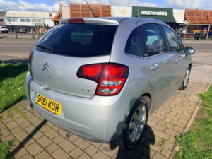 2011 Citroen C3 1.4i Vtr+ Euro 5 5dr in Silver — image 5