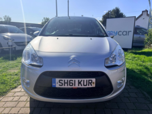 2011 Citroen C3 1.4i Vtr+ Euro 5 5dr in Silver — image 6