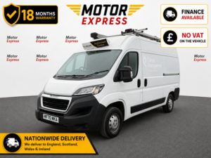 2020 Peugeot Boxer 2.2 Bluehdi 335 Professional in White — image 4