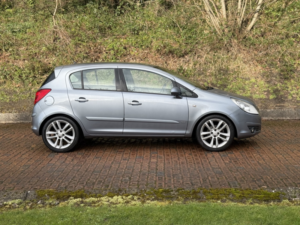 2007 Vauxhall Corsa 1.4 I 16v Sxi in Silver — image 3