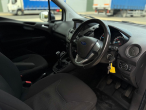 2019 Ford Transit Courier 1.5 Tdci Trend L1 Euro 6 5dr in White — image 3