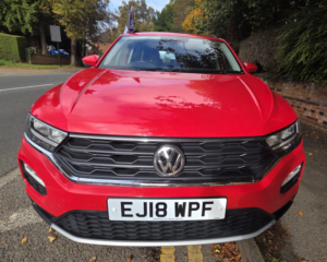 2018 Volkswagen T-Roc 1.5 Tsi Evo Se in Red — image 4