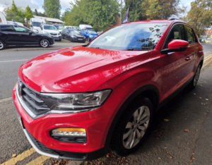 2018 Volkswagen T-Roc 1.5 Tsi Evo Se in Red — image 6