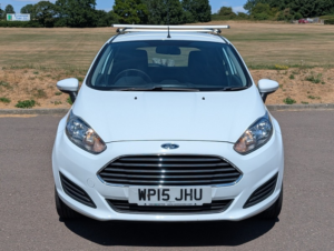 2015 Ford Fiesta Base Tdci in White — image 2