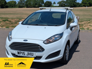2015 Ford Fiesta Base Tdci in White — image 3