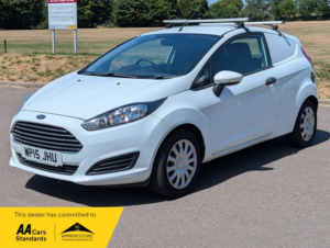 2015 Ford Fiesta Base Tdci in White — image 4