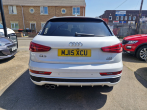 2015 Audi Q3 2.0 Tdi S Line Plus SUV 5dr Diesel S Tronic Quattro Euro 6 (s/s) (184 Ps) in White — image 5