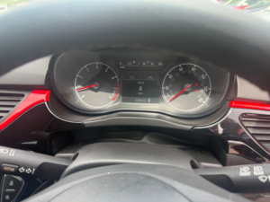 2015 Vauxhall Corsa 1.4i Ecotec Limited Edition Hatchback 3dr Petrol Manual Euro 6 (90 Ps) in Red — image 6