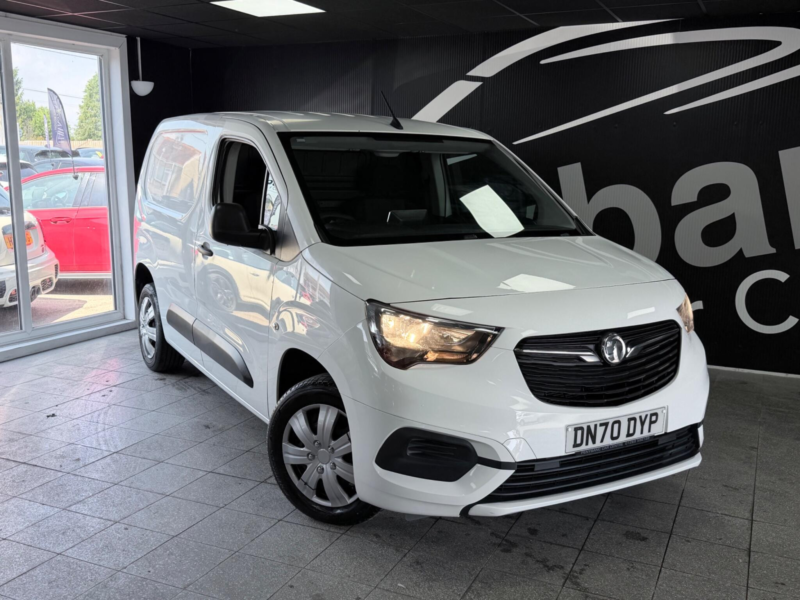 2020 Vauxhall Combo 1.6 Turbo D 2300 Sportive L1 H1 Euro 6 (s/s) 4dr in White — image 1