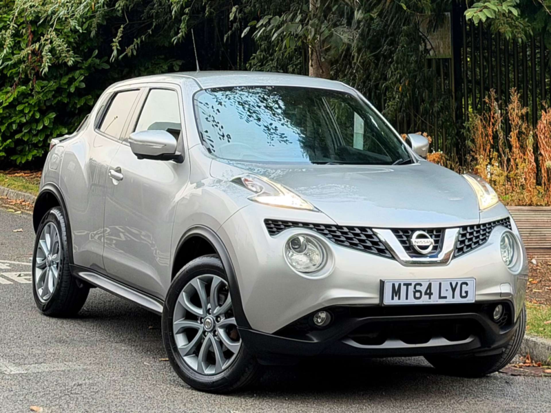 2014 Nissan Juke 1.6 Tekna SUV 5dr Petrol Xtron Euro 5 (117 Ps) in Silver — image 1