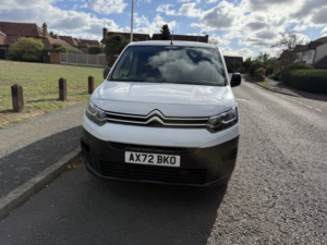 2023 Citroen Berlingo 1.5 Berlingo Van Xl Long Wheel Base Bluehdi 100 S&s 6-Speed Manual 950 Enterprise Edition in White — image 2