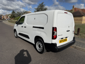 2023 Citroen Berlingo 1.5 Berlingo Van Xl Long Wheel Base Bluehdi 100 S&s 6-Speed Manual 950 Enterprise Edition in White — image 5