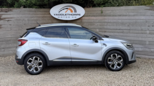 2022 Renault Captur 1.3 Se Edition Tce 140 My21.5 in Grey — image 2
