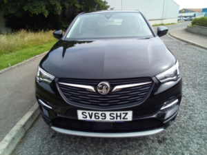 2019 Vauxhall Grandland X 1.2 Turbo Sport Nav in Black — image 2