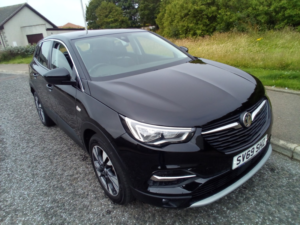 2019 Vauxhall Grandland X 1.2 Turbo Sport Nav in Black — image 3