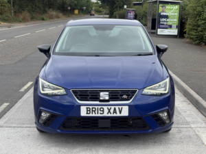 2019 SEAT Ibiza 1.0 Mpi Fr in Blue — image 5