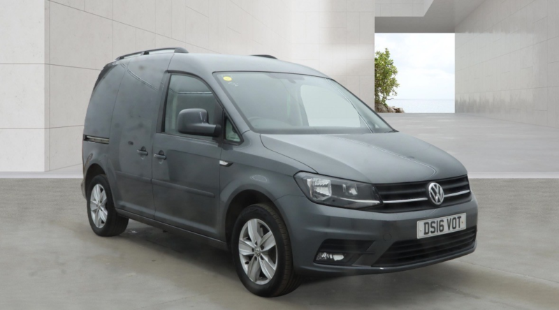 2016 Volkswagen Caddy 2.0 Tdi C20 Bluemotion Tech Highline in Grey — image 1