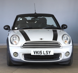 2015 MINI Convertible 1.6 One Convertible in Silver — image 2