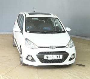 2015 Hyundai I10 1.2 Premium Se in White — image 4