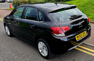 2015 Citroen C4 1.2 Puretech Flair Hatchback 5dr Petrol Manual Euro 6 (s/s) (130 Ps) in Black — image 6